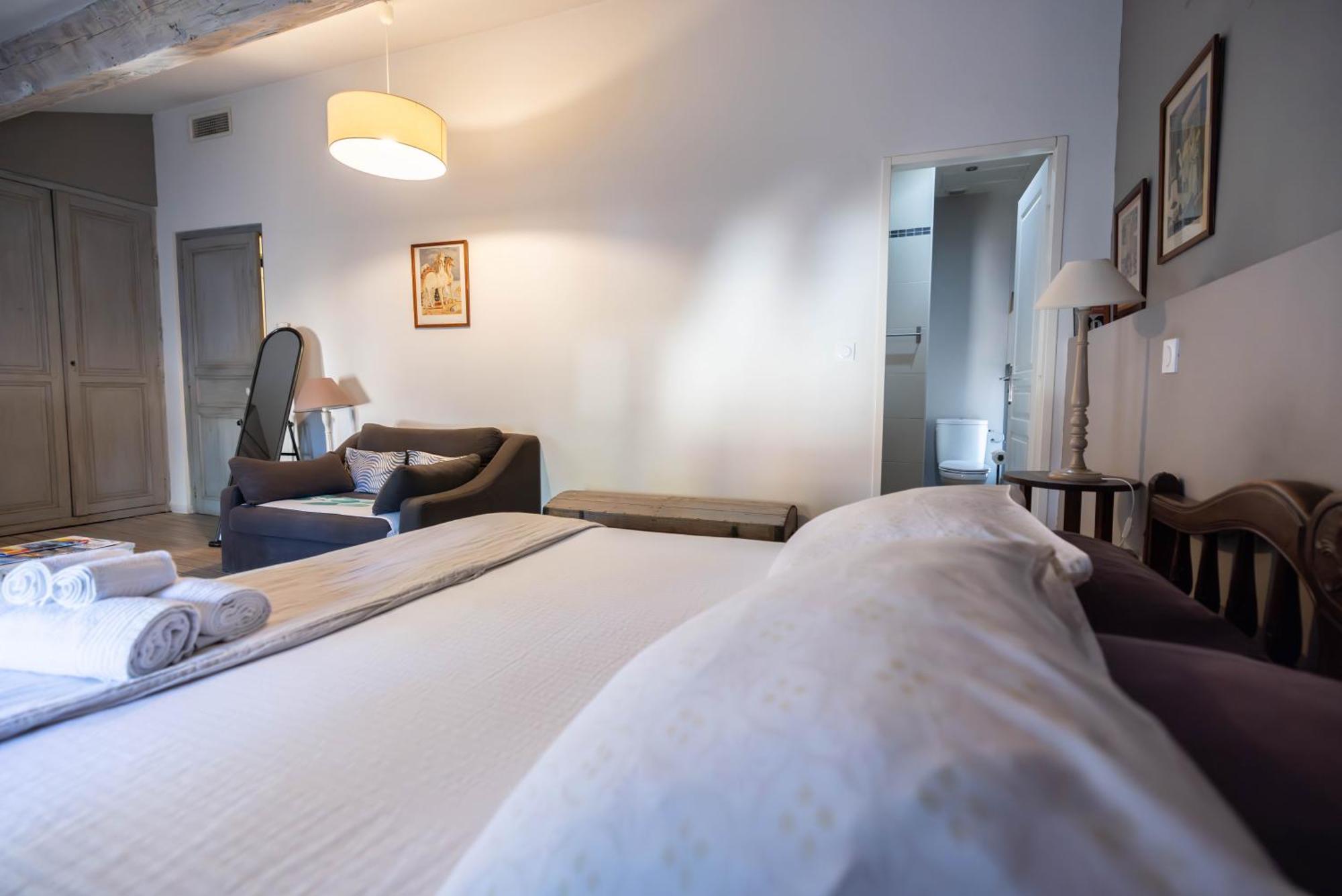 Domaine Castell De Bles Bed & Breakfast Saint-Genis-des-Fontaines Bilik gambar